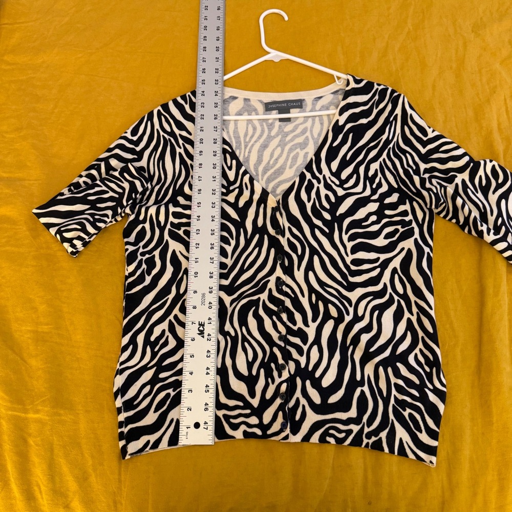 Josephine Chaus Zebra Print Silk Blend Cardigan Sweater Black Cream Womens L - Picture 5 of 6